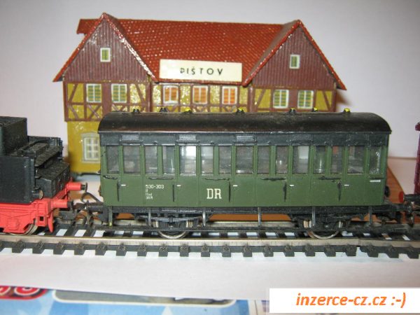 Modely HO, vláčky, vagonky  