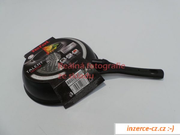 Pánev Tefal Talent průměr 21 cm E4400252