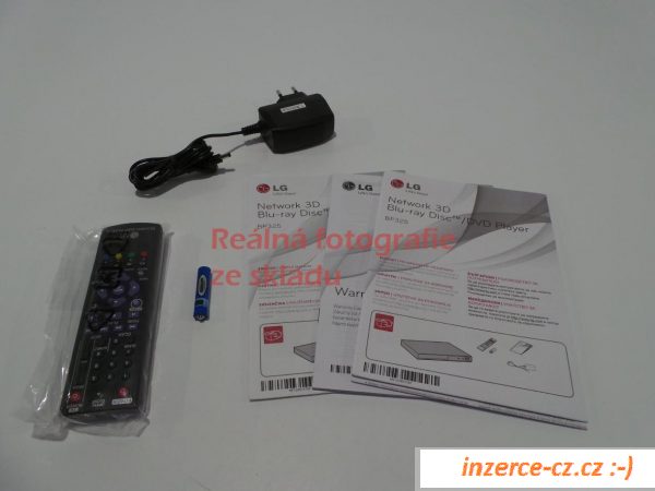 3D Blu-ray přehrávač LG BP325