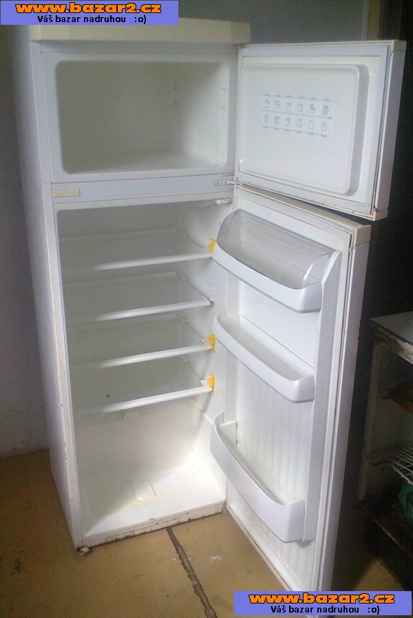 Prodám kombinovanou lednicí ARDO s mrazákem