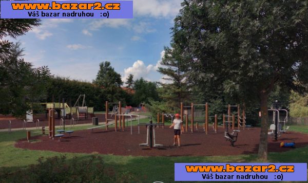 Prodej: Stavební pozemek 11 493m2, Praha-Březiněves   