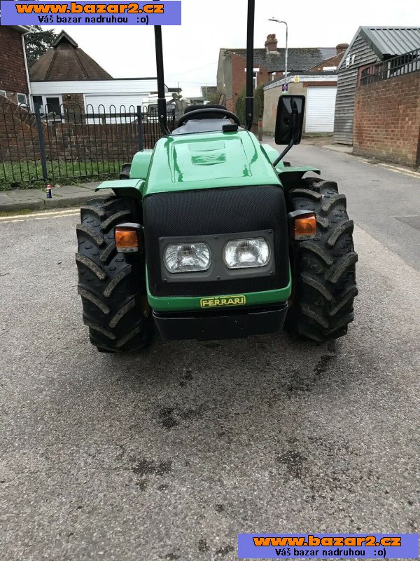 Malotraktor Ferrari III0 / VRS + příslušenství