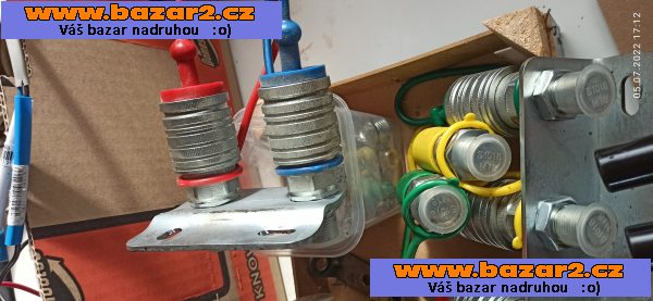 hydraulické komponenty