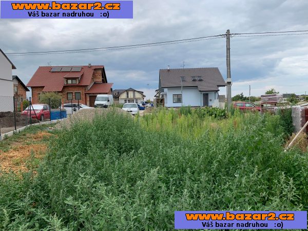 Stavební pozemek Hrušky 511m2