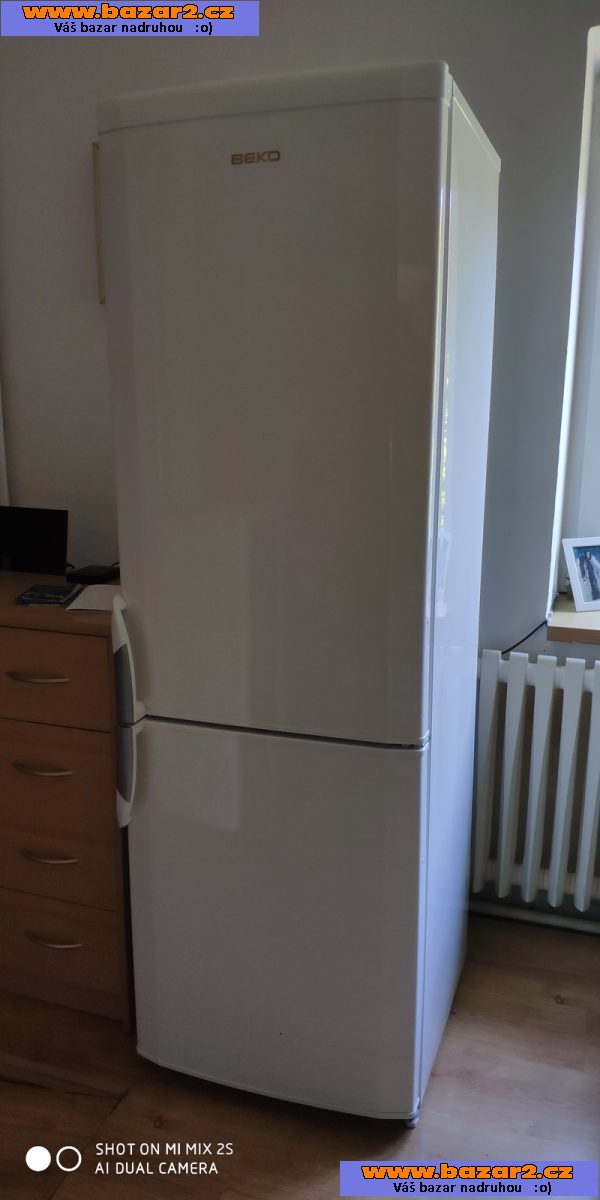 Lednice s mrazákem Beko