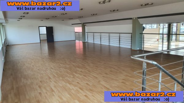 Obchodní prostory od 450m², P9: PRONÁJEM 