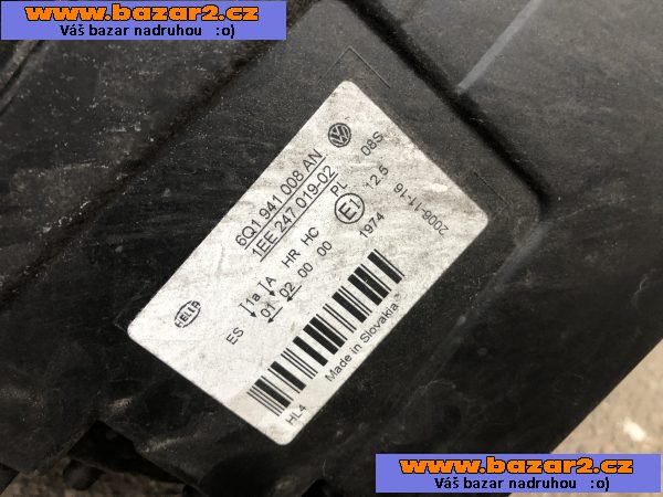 VW Polo 2007 (Přední levé světlo) ID013