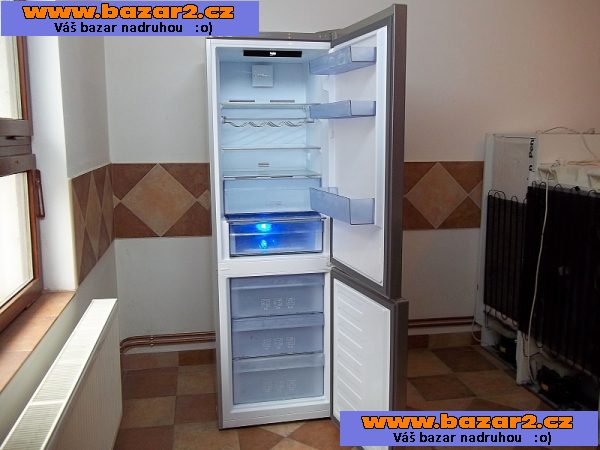 Lednice kombinovaná BEKO NOFROST A++ nerez