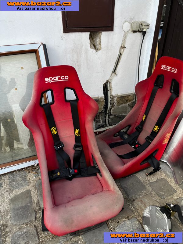 Škoda 100 skelet plus další díly