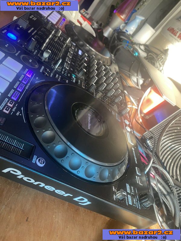 prodám Pioneer DJ DDJ-1000 Black 4ch Performance DJ Controller Rekordbox