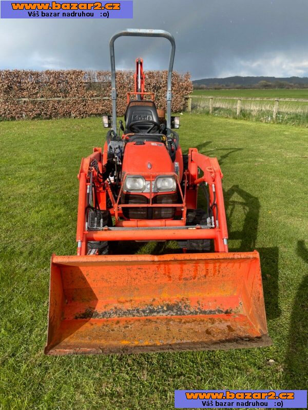 Funkční malotraktor Kubota HB-25-330.ST -2013