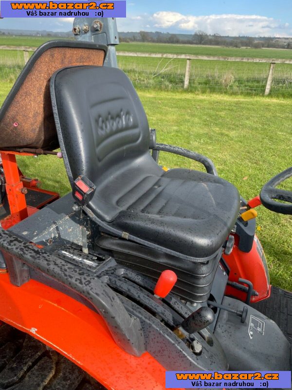 Funkční malotraktor Kubota HB-25-330.ST -2013