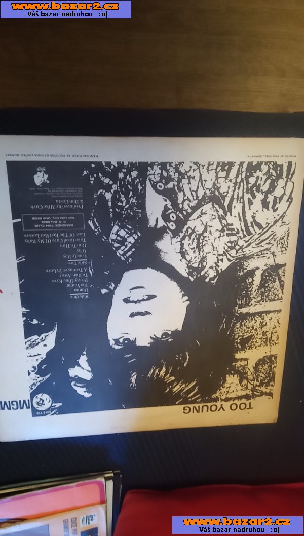  Vinylové gramodesky... hudba, pohádky... za pár KČ /pokusech 5.