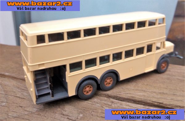 Wiking. Büssing D38 patrový autobus. Berliner . Měřítko 1:87.
