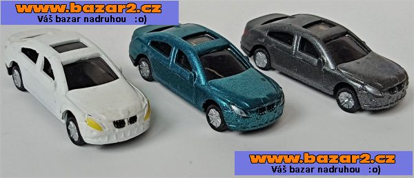 Set tří osobních vozů na kolejiště H0