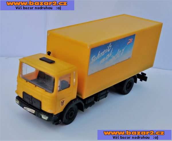 Man. Nákladní auto. Pošta. Délka 10cm.
