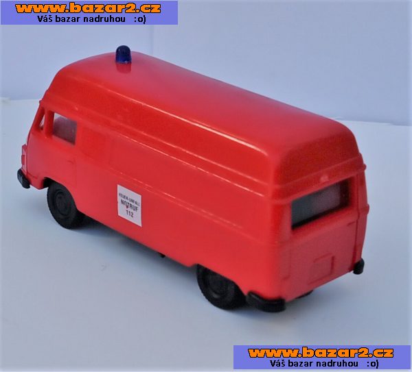 Dodávka. Hasiči. Délka 6cm.