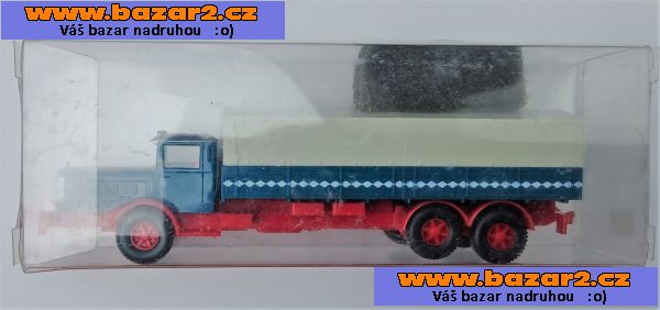 Wiking. Mercedes. Plachta. Nákladní auto. Délka 13 cm