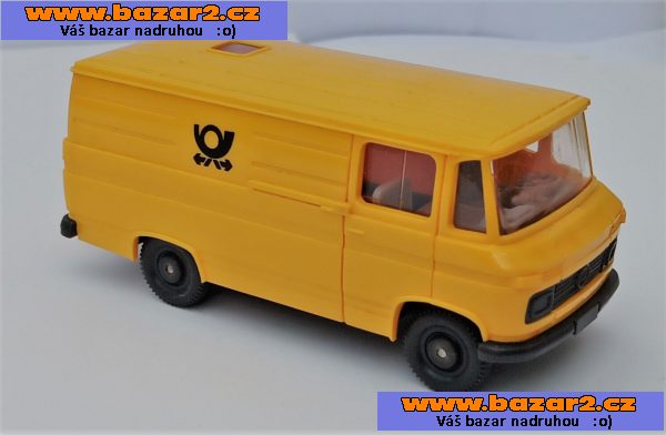 Wiking. Mercedes. Pošta. Délka 6 cm.