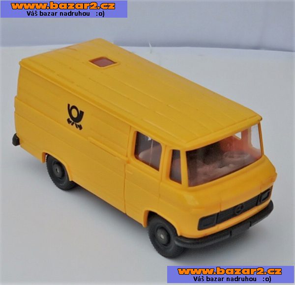 Wiking. Mercedes. Pošta. Délka 6 cm.