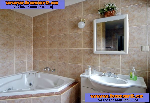 PRODEJ: Ubytovací zařízení (penzion), Praha 4. 