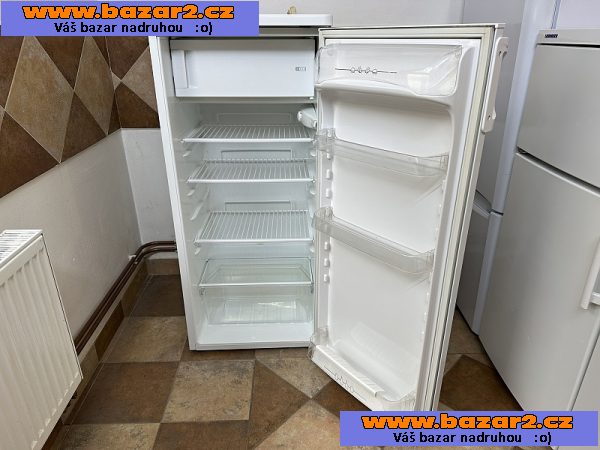 269 Lednice s mrazáčkem ELECTROLUX SPACE PLUS
