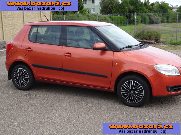 Škoda Fabia 1.2i r.v.2007 Koupeno v ČR 2.Majitel 