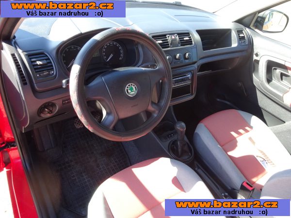 Škoda Fabia 1.2i r.v.2007 Koupeno v ČR serviska