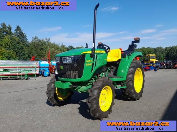 John Deere 3036E