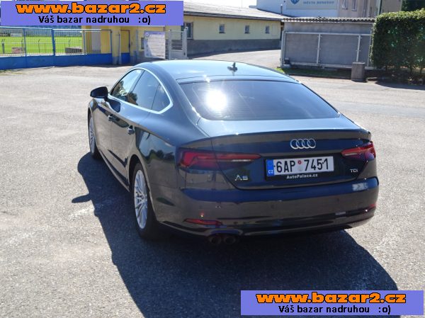Audi A5 2.0 TDI r.v.2017 2.Maj.serv.kníž.ČR (DPH)