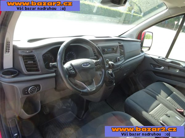 Ford Transit Cusrom 2.0 TDCI r.v.2018 (125 kw) 1.Maj.serv.kn