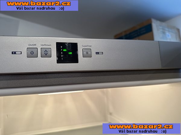 413 Lednice kombinovaná LIEBHERR CUPesf 3503 nerez A++