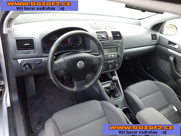 VW Golf 1.6 FSI r.v.2005 (85 kw)