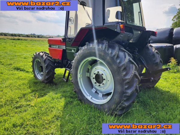 Traktor Case 8448-XLL