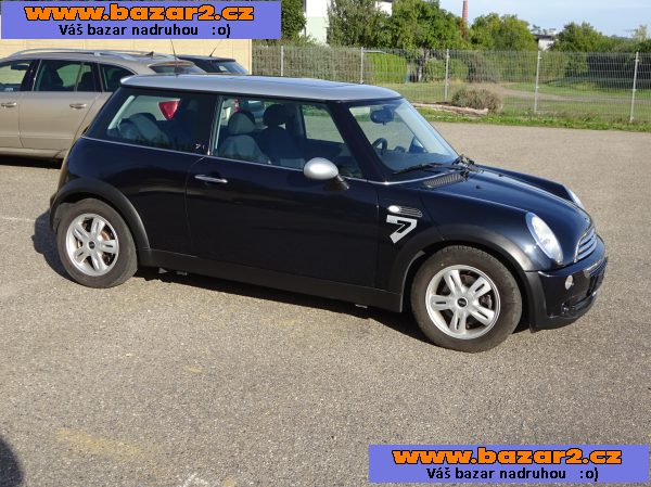 Mini Cooper 1.6i r.v.2005 (85 kw) 
