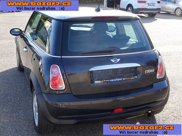 Mini Cooper 1.6i r.v.2005 (85 kw) 