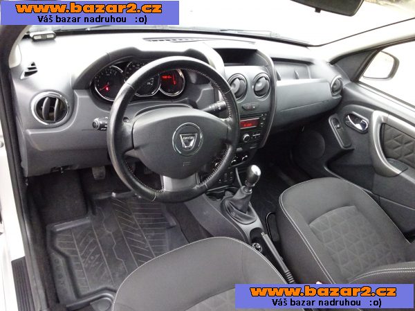 Dacia Duster 1.2TCe r.v.2015 1.Maj.serv.kníž.ČR (92 kw)
