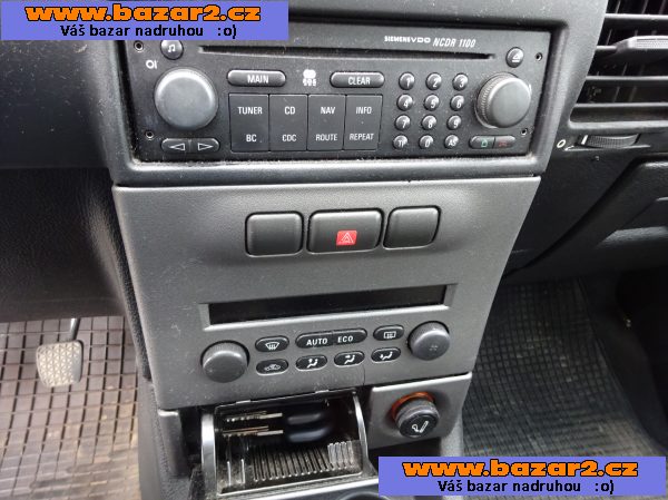Opel Zafira 2.2DTI r.v.2004 (92 kw) 7 míst