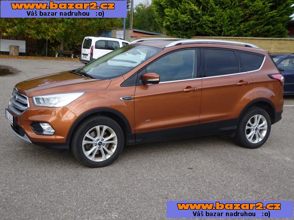 Ford Kuga 2.0 TDCI 4x4 r.v.2018 1.Maj.serv.kníž.ČR DPH