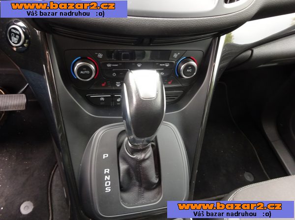 Ford Kuga 2.0 TDCI 4x4 r.v.2018 1.Maj.serv.kníž.ČR DPH