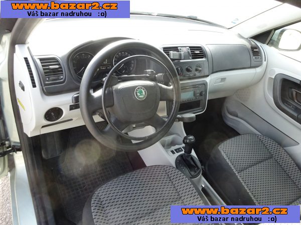 Škoda Fabia 1.2 TSI automat ruční řízení 1.Majitel
