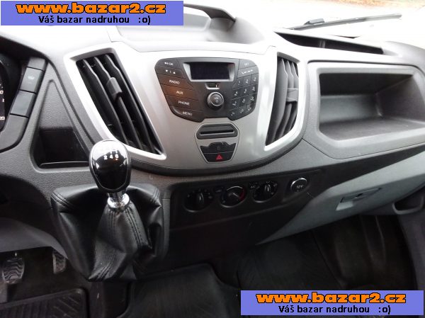 Ford Transit 2.2 TDCI r.v.2016 servika ČR 6Míst (114 kw) 