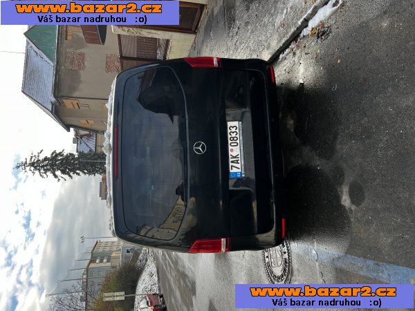 Mercedes-Benz V250 