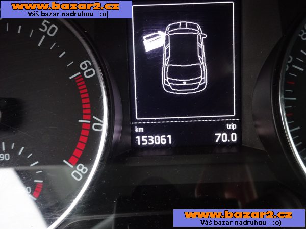 Škoda Fabia 1.2 TSI r.v.2015 (66 KW) serviska 