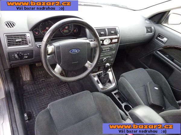 Ford Mondeo 2.0i Combi r.v.2004 (107 kw) Koupeno v ČR