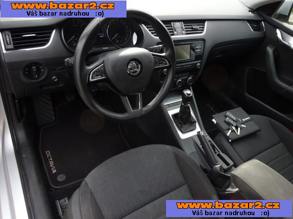 Škoda Octavia 1.6 TDI Combi r.v.2016 1.Maj.el.serviska ČR