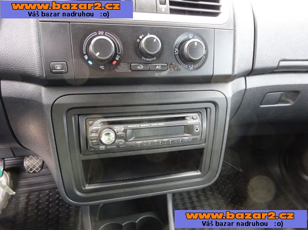 Škoda Fabia 1.2i r.v.2008 1.Maj.serv.kníž.ČR (51 kw)