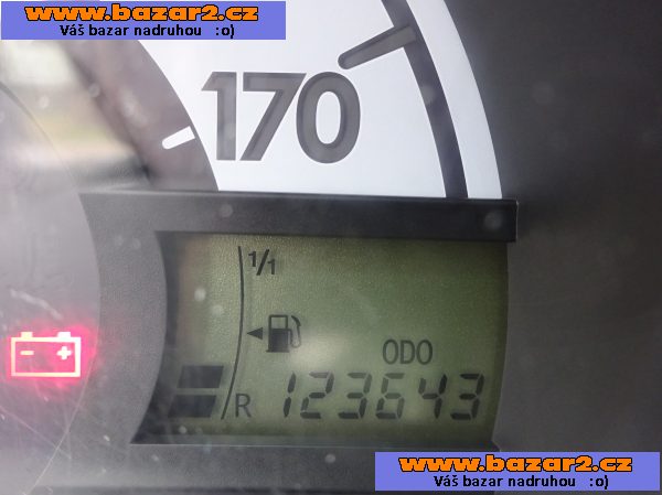 Citroen C1 1.0i r.v.2007 1.Maj.serv.kníž.ČR stk:3/2026 
