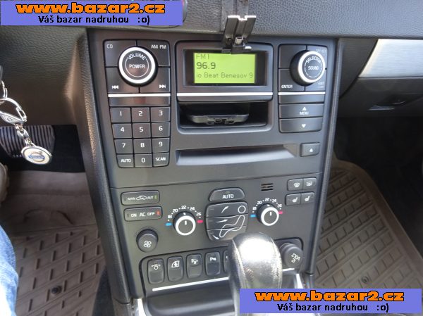 Volvo XC 90 D5 AWD 2.4D r.v.2010 (136 kw) 7 míst ČR -6, inzerce-cz.cz Volvo XC 90 D5 AWD 2.4D r.v.2010 (136 kw) 7 míst ČR