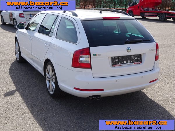 Škoda Octavia 2.0 TDI Combi RS r.v.2012 (125 kw) serviska 